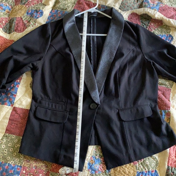 Maurices Sparkly Lapel Blazer - size 0 - Picture 5 of 7